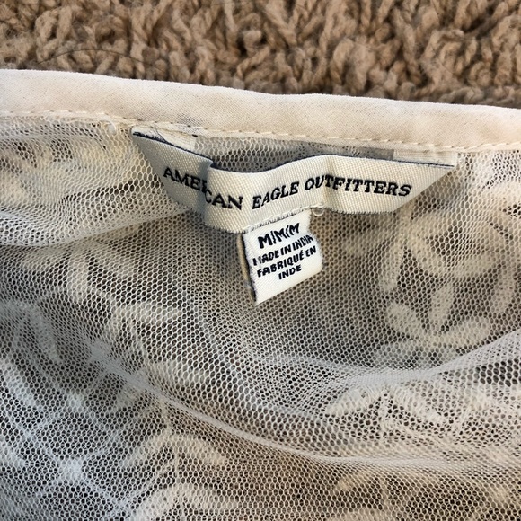 Summer embroidered tank - Picture 3 of 4